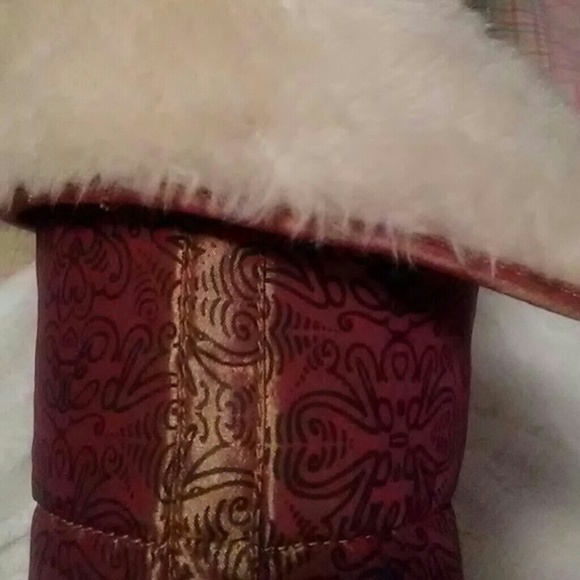 Ed Hardy fur lined boots - Picture 5 of 6